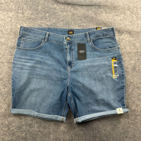 Lee Shorts Womens Plus Size 24W Denim Jean Bermuda Stretch Rolled 8" Inseam NEW - Picture 1 of 11